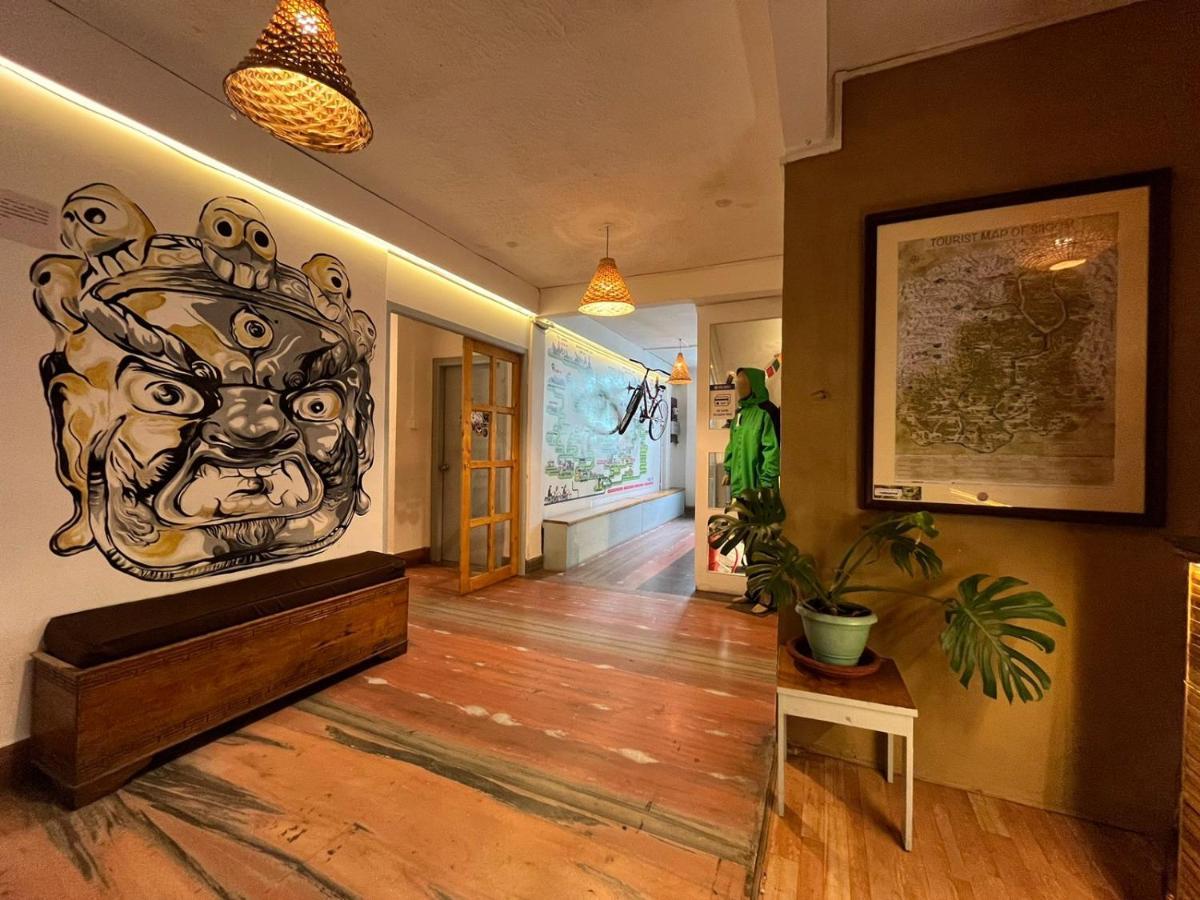 Mellow Fellow Hostel Gangtok Dış mekan fotoğraf
